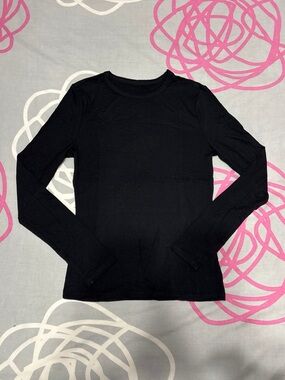 Urvicor Black Long Sleeve Top
